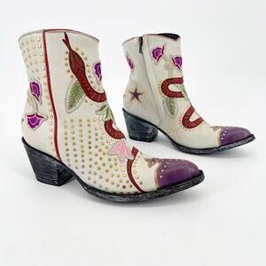 Mexicana by Old Gringo Women’s 7 Embroidered Snake Studded Short Cowgirl Boots